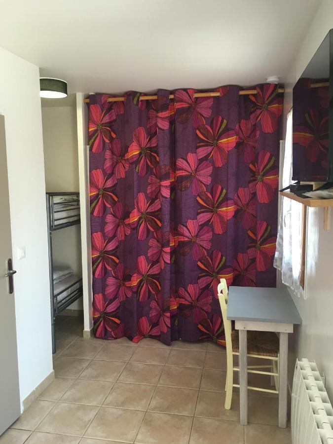 Le Mas Des 3 Anes Blars Exterior photo